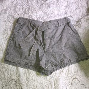 Abercrombie & Fitch Belted Shorts